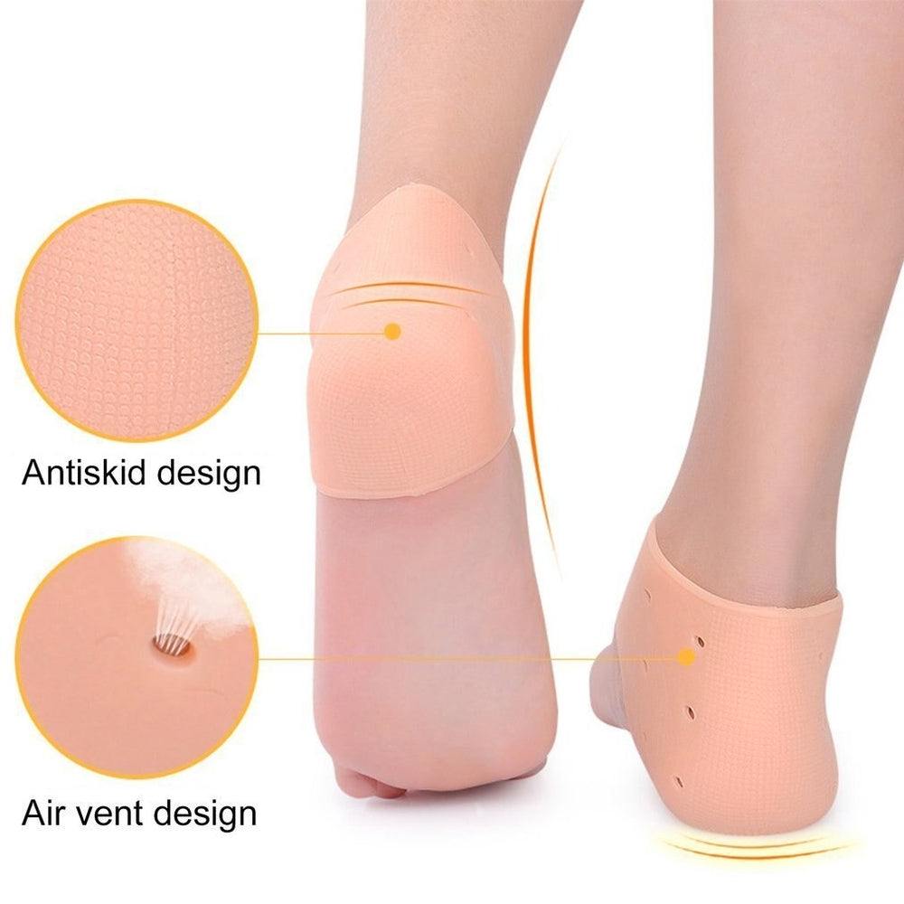 Silicone Half Heel Pain Relief & Anti-Crack Gel Sleeves – Moisturizing Heel Protectors (1 Pair)