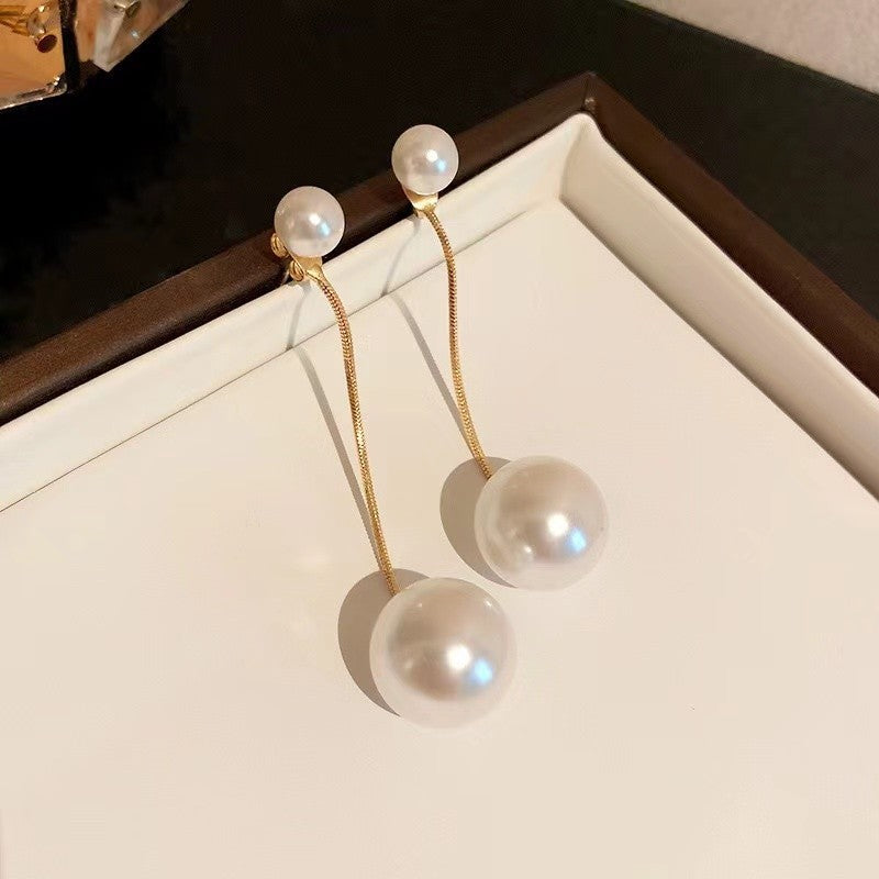 AWJ-157 Elegant Pearl Hanging Korean Earrings – Stylish Lightweight Fashion Jewelry for Women