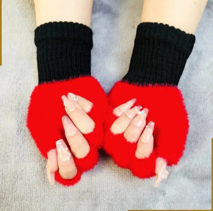 Winter Half Finger Plush Gloves for Women – Warm Fingerless Velvet Gloves (1 Pair | Random Color)