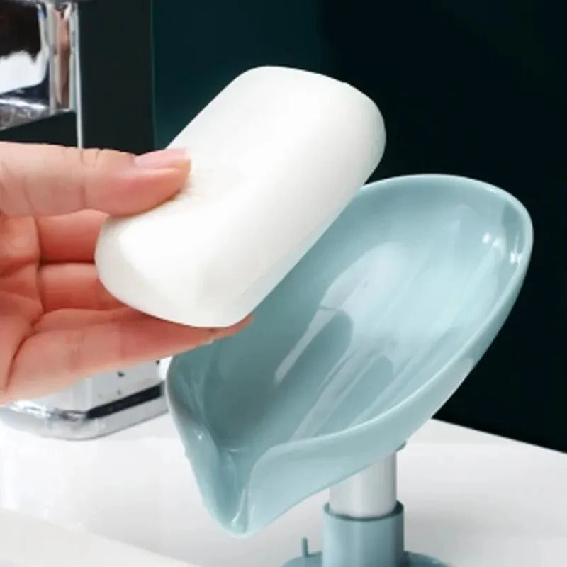 Decorative Leaf Shape Soap Dish – Self-Draining Soap Holder with Suction Cup