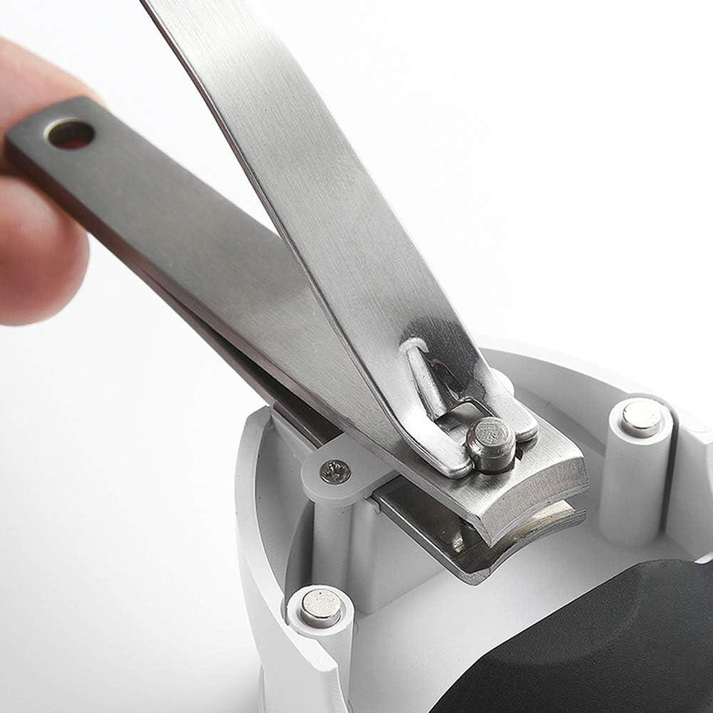 LED Lighted Nail Cutter